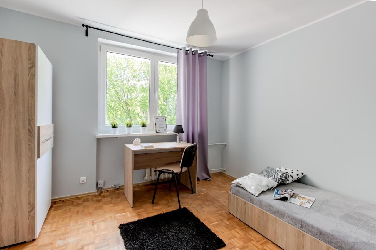 Krzywon 8 Rooms 华沙 外观 照片