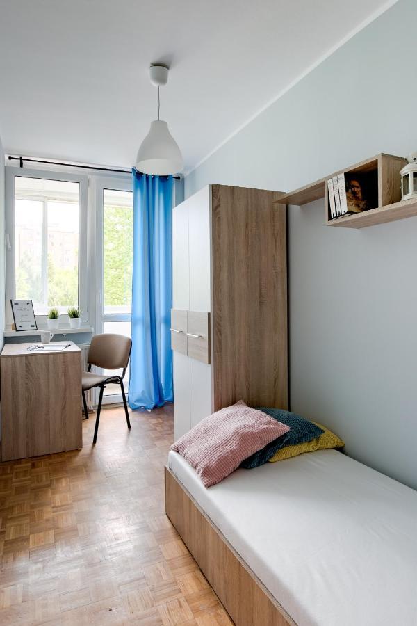 Krzywon 8 Rooms 华沙 外观 照片