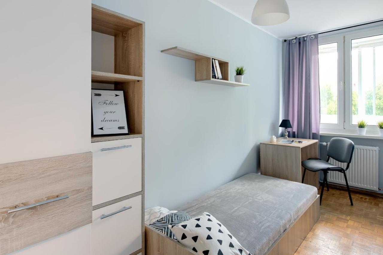 Krzywon 8 Rooms 华沙 外观 照片