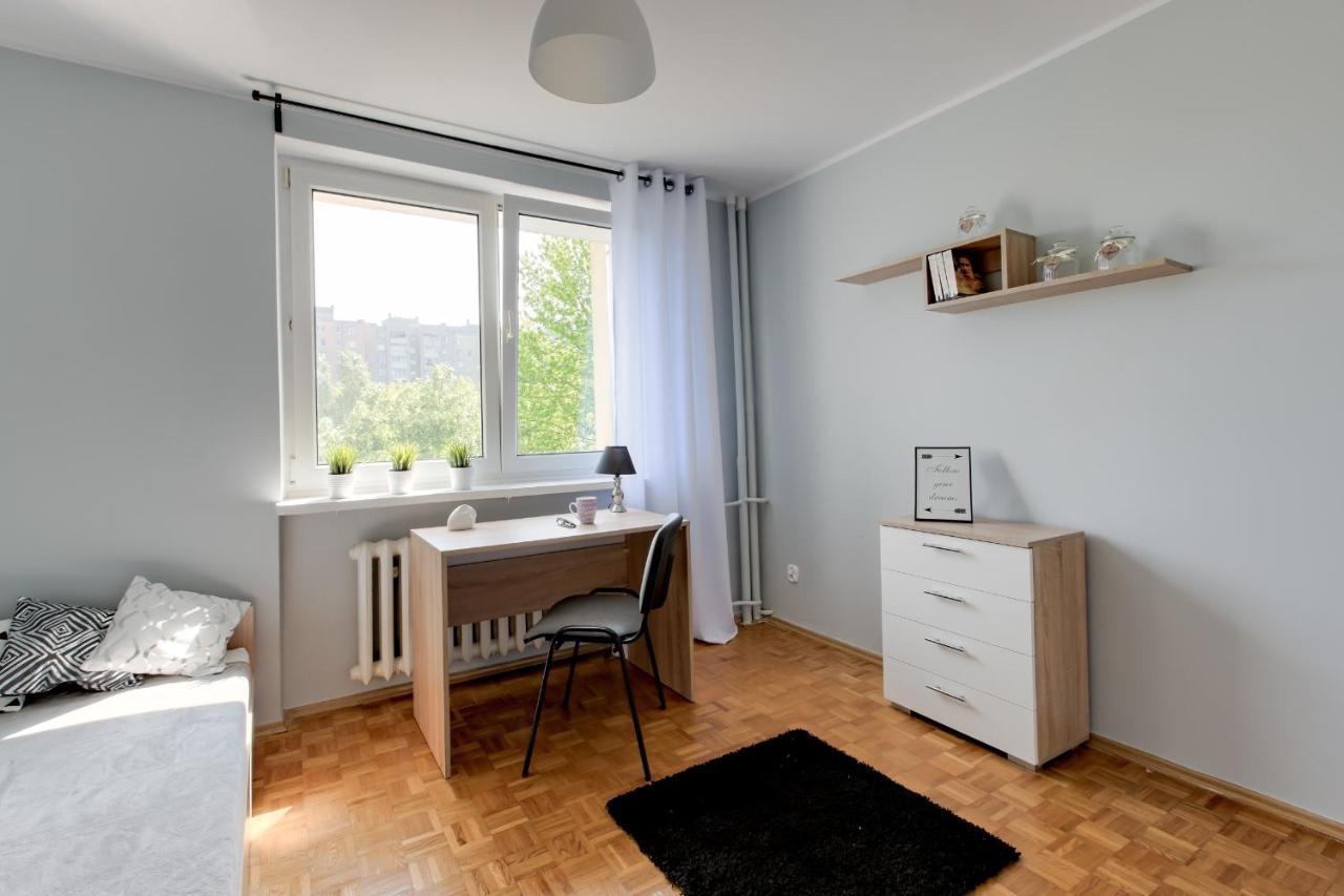 Krzywon 8 Rooms 华沙 外观 照片